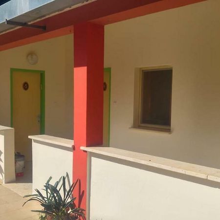 Eilon Hostel B&B Элон Экстерьер фото